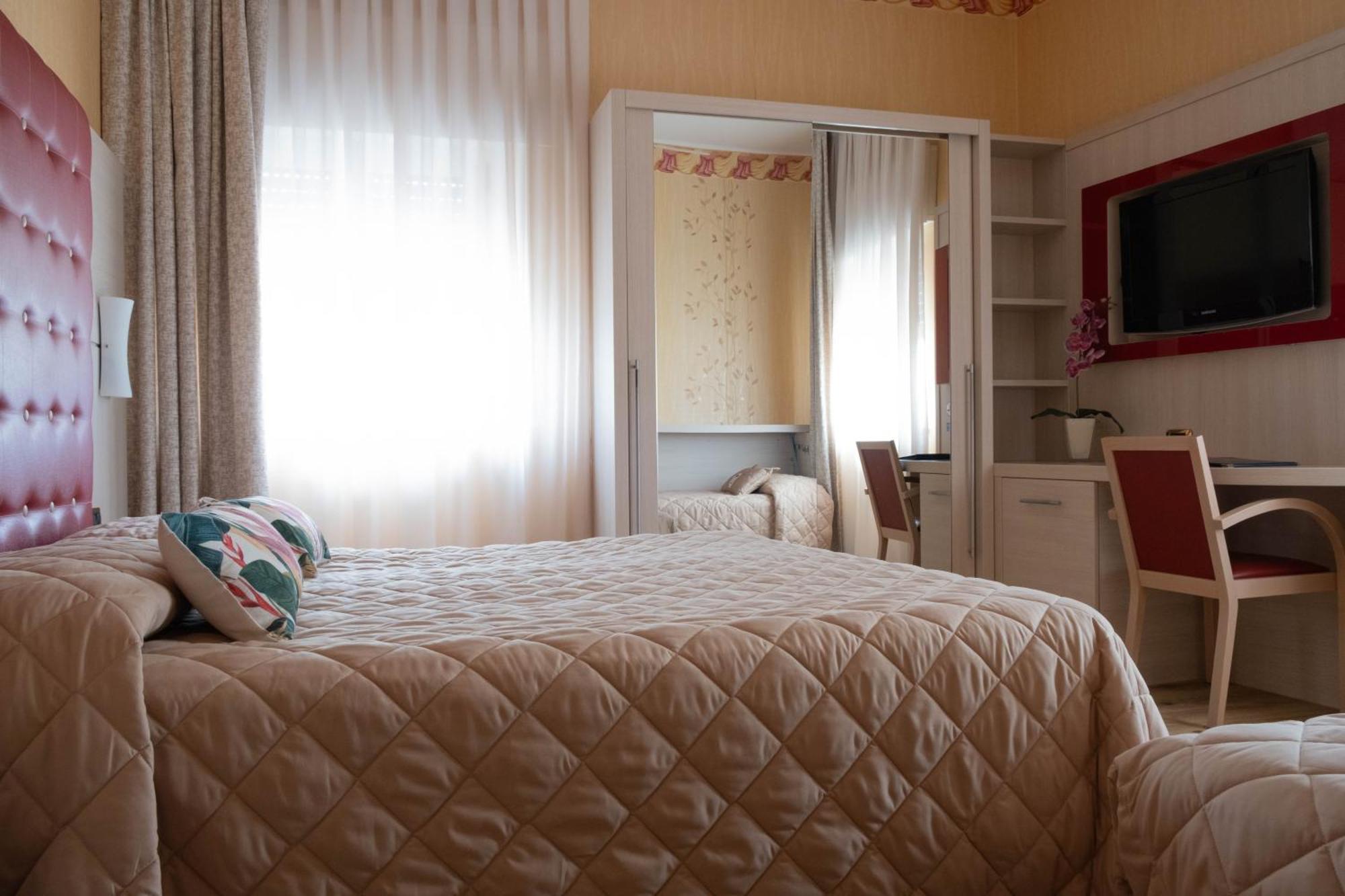Hotel Vela D'Oro ***S บาร์โดลิโน ภายนอก รูปภาพ