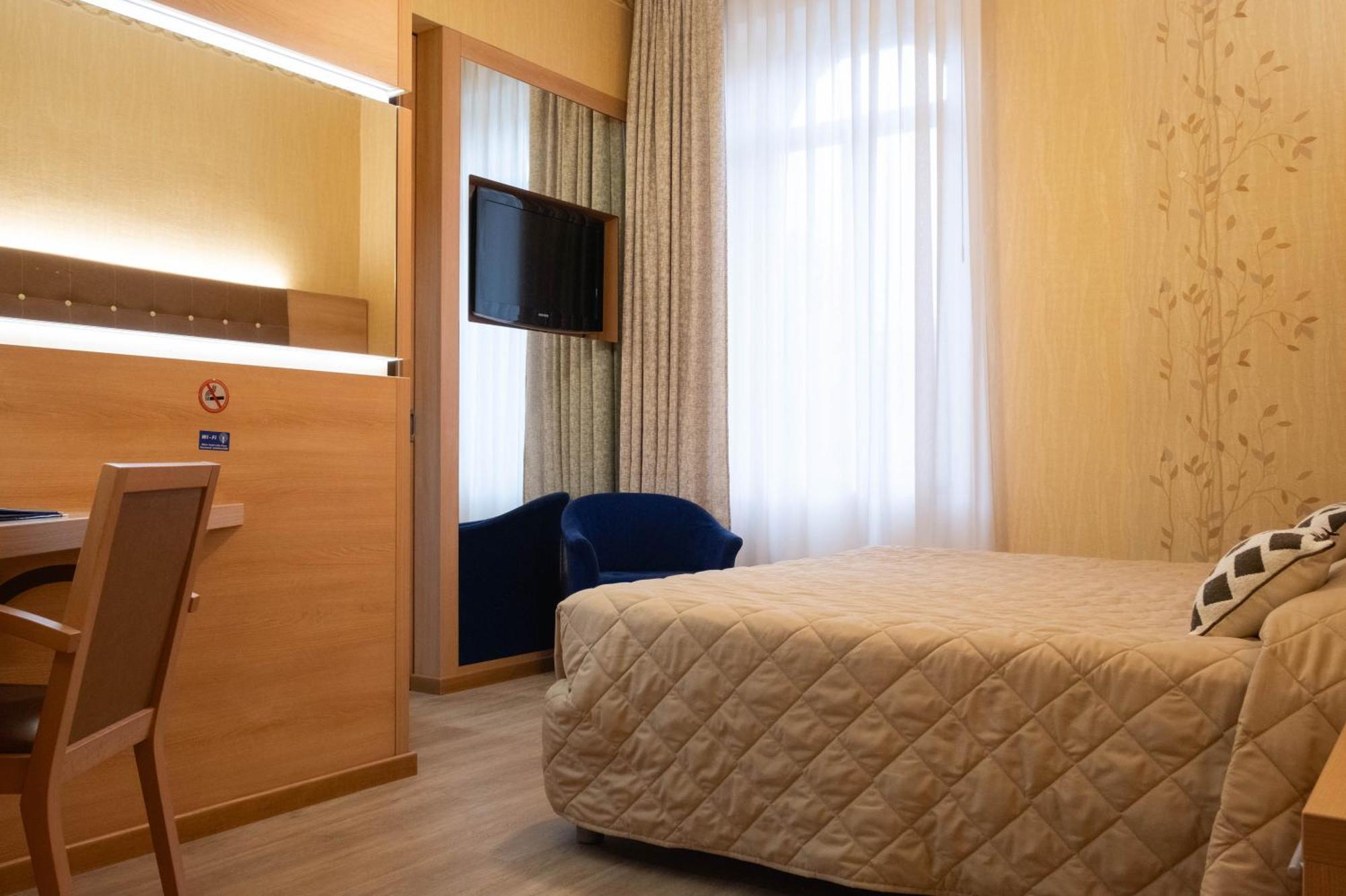 Hotel Vela D'Oro ***S บาร์โดลิโน ภายนอก รูปภาพ