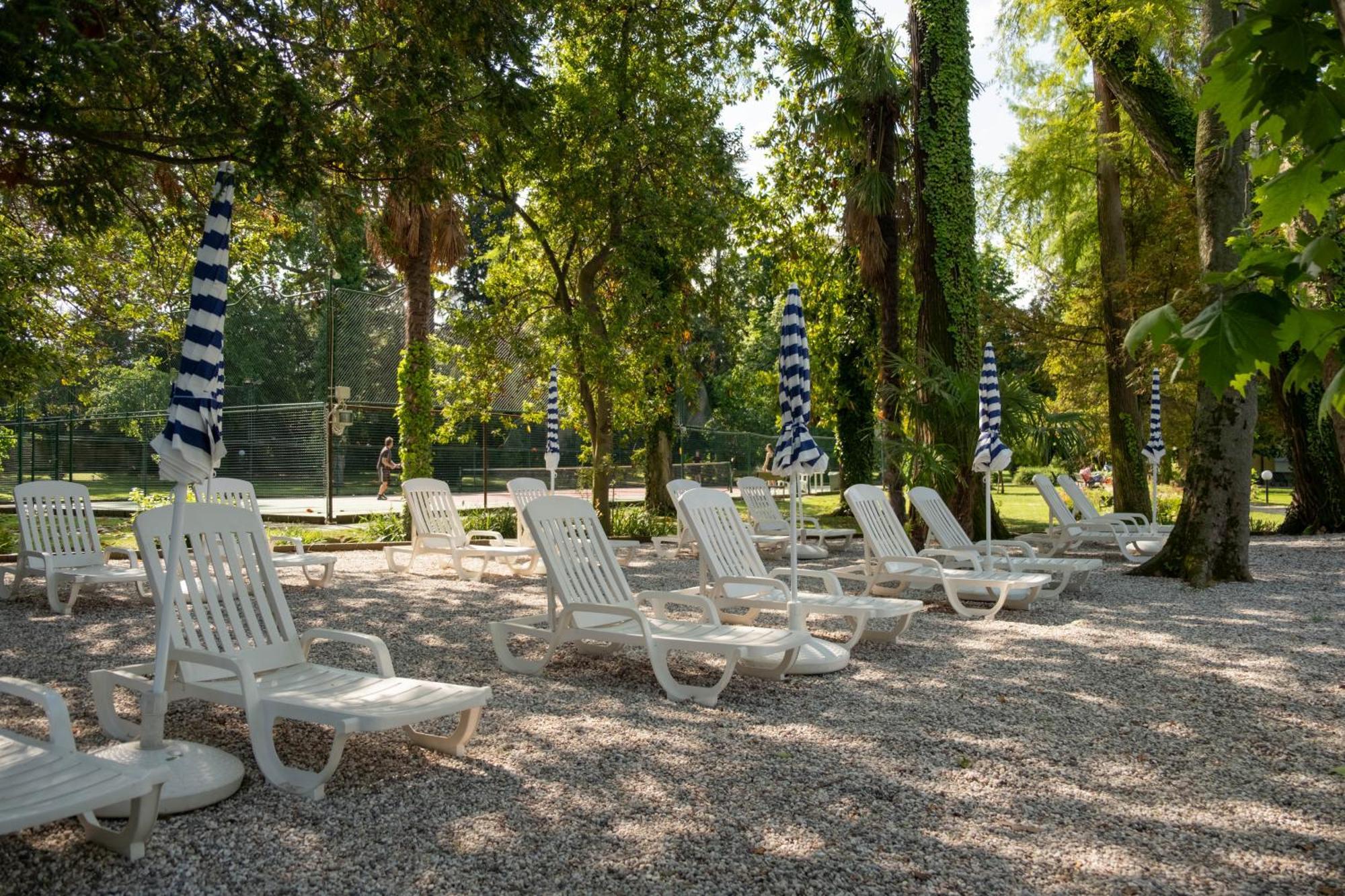 Hotel Vela D'Oro ***S บาร์โดลิโน ภายนอก รูปภาพ