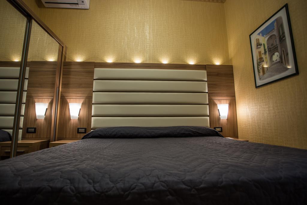 Hotel Vela D'Oro ***S บาร์โดลิโน ภายนอก รูปภาพ